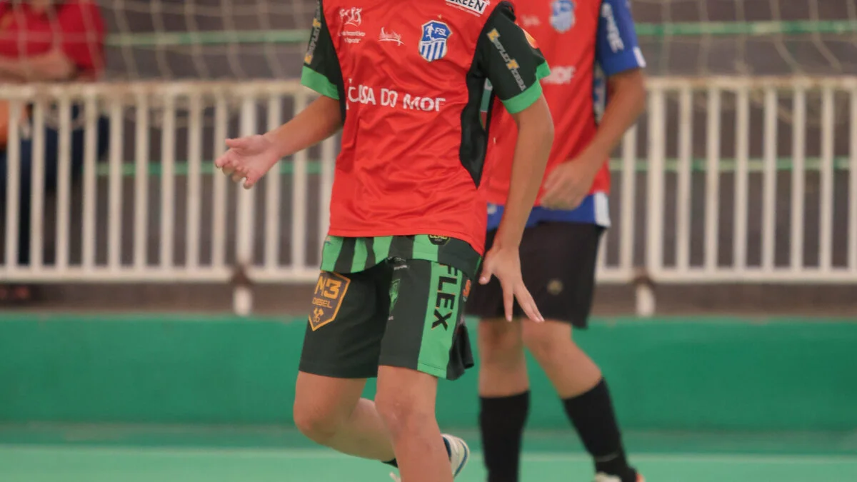 Mais de 250 atletas participam de seletivas das categorias de base do Futsal São Lourenço