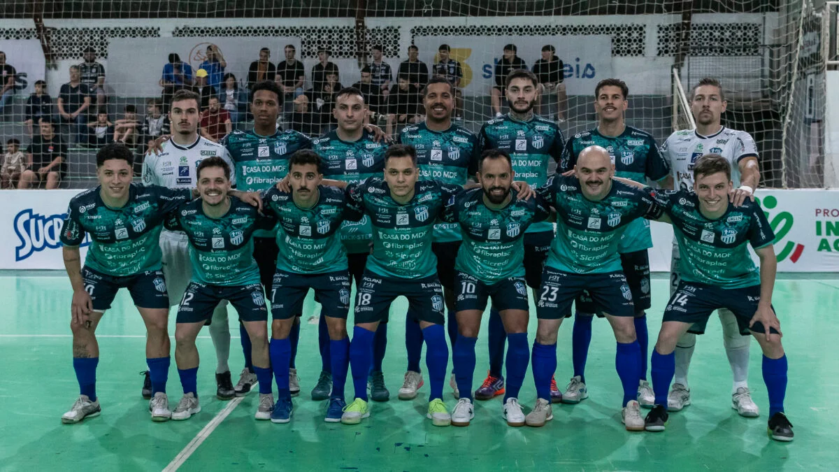 Futsal São Lourenço vence mais uma e assume a liderança do Campeonato Catarinense Série Ouro