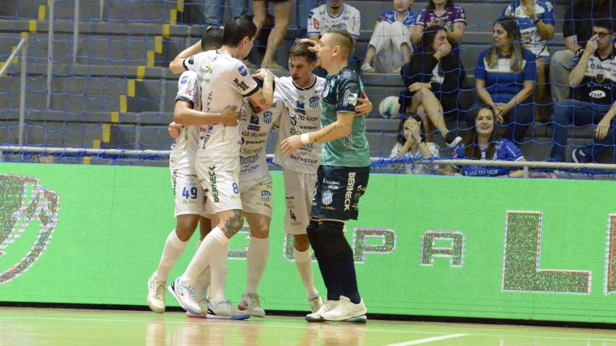 Futsal São Lourenço faz história, vence Santo André e garante a classificação na Copa LNF