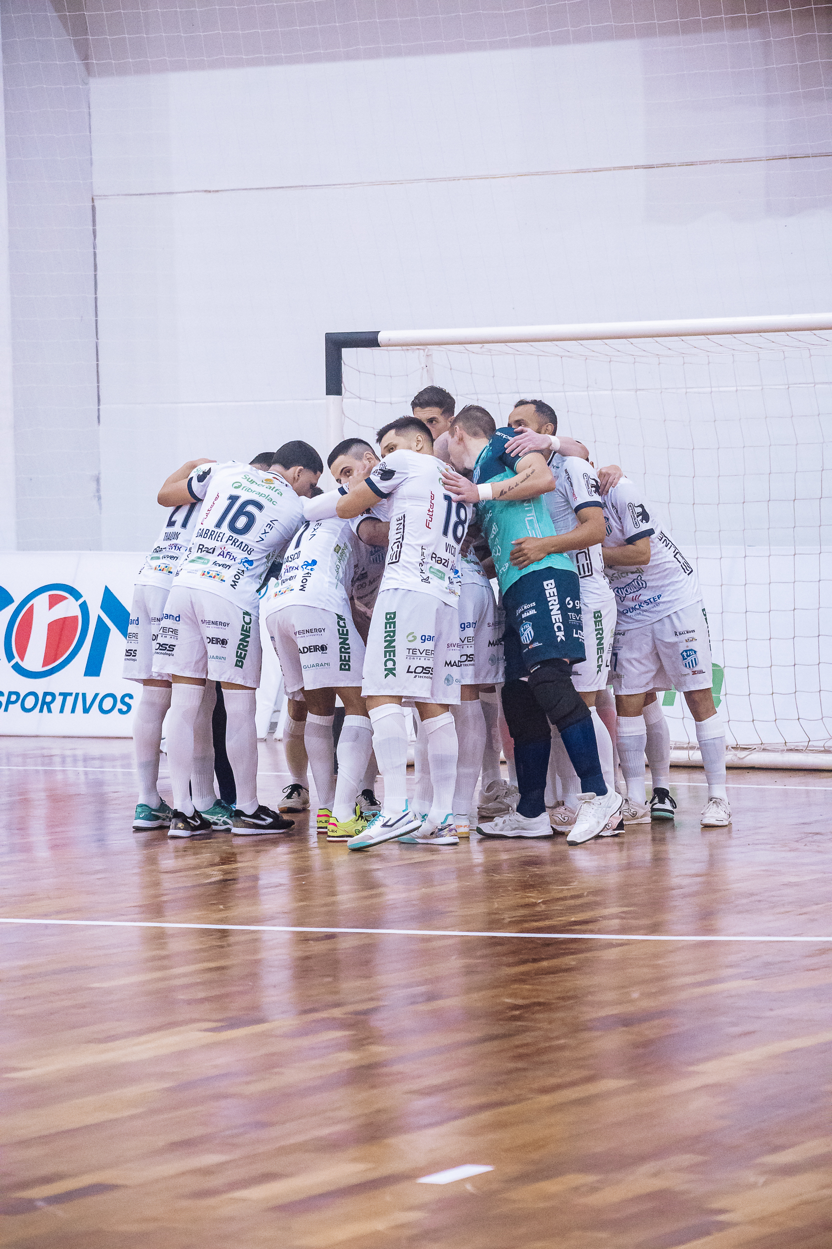 São Lourenço recebe Concórdia com entrada gratuita e convoca torcida para duelo decisivo pela LNF Silver
