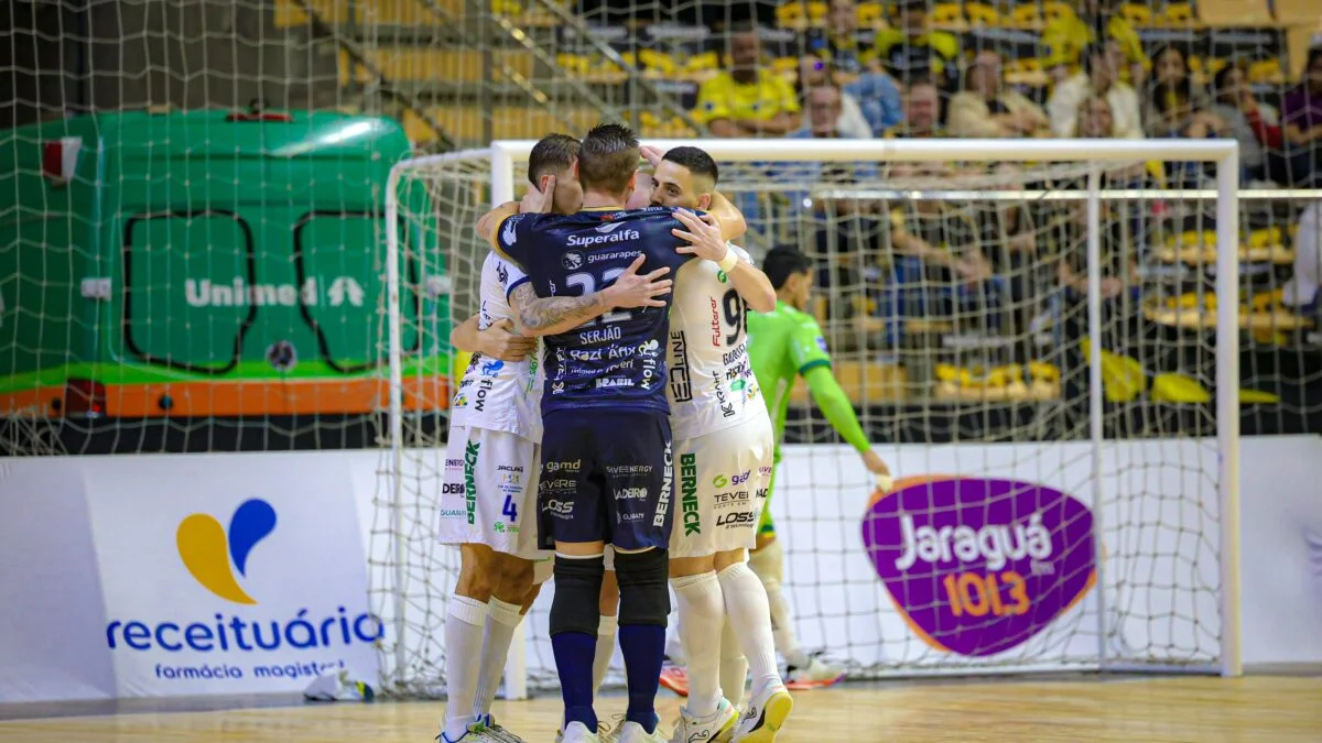 Em partida equilibrada até o último segundo, Futsal São Lourenço é superado pelo Jaraguá no Estadual